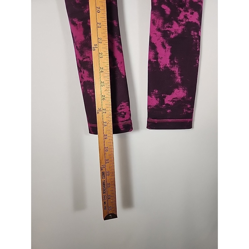 LULULEMON Wunder Under Crop III Breezie Regal Plum Athleisure Yoga Womens 4‎ - Picture 12 of 12
